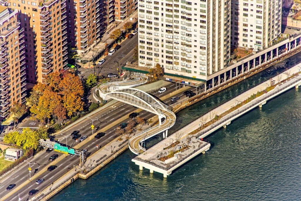 east midtown greenway pedestrian bridge 4