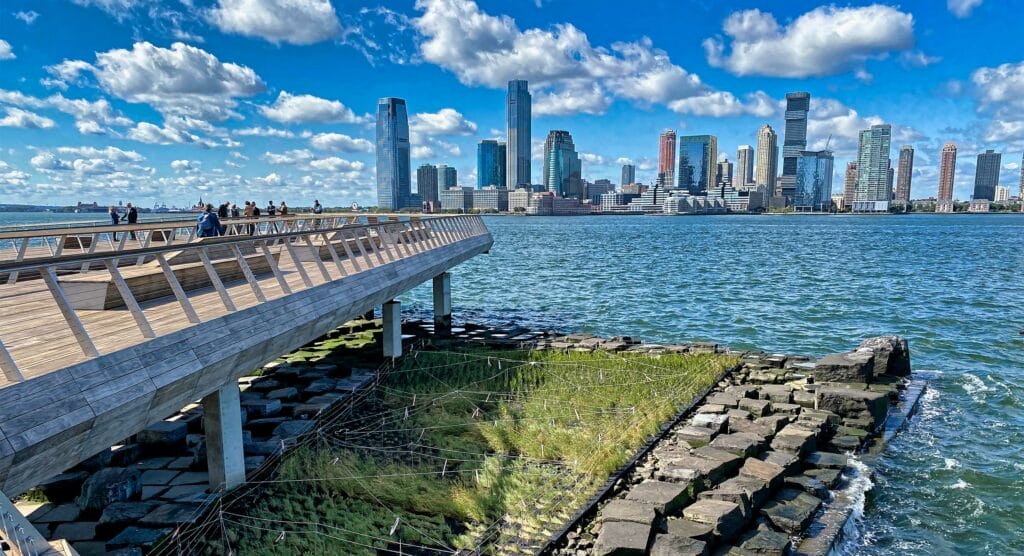 pier 26 eco park background